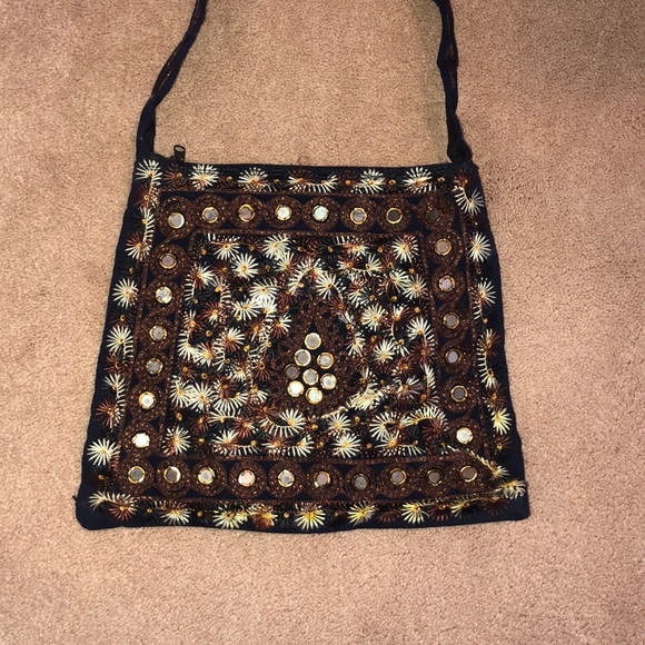 Boho cross shouldered bag - Picture 1 of 3